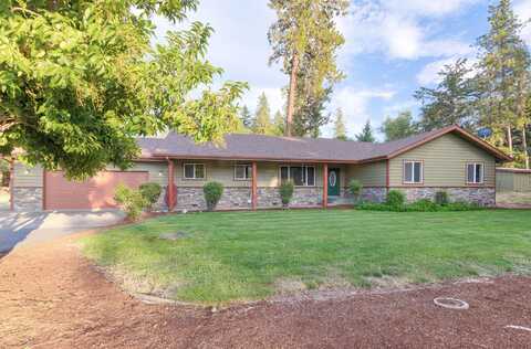 379 Oak Ranch Road, Grants Pass, OR 97526