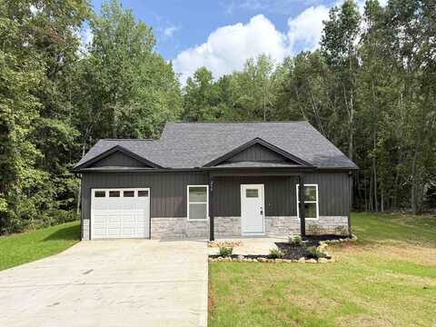 210 Foxfire Road, Cowpens, SC 29330