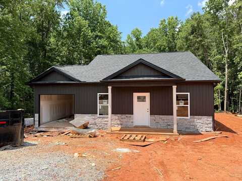 210 Foxfire Road, Cowpens, SC 29330