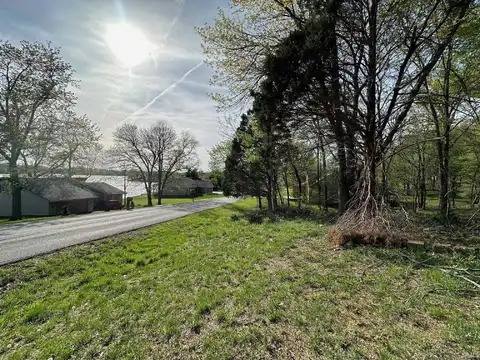 318 Balthazar Drive, Santa Claus, IN 47579