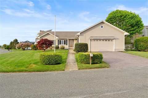 6 Windward Circle, Narragansett, RI 02882