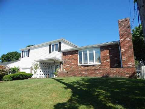 9 Baldwin Street, Cumberland, RI 02864