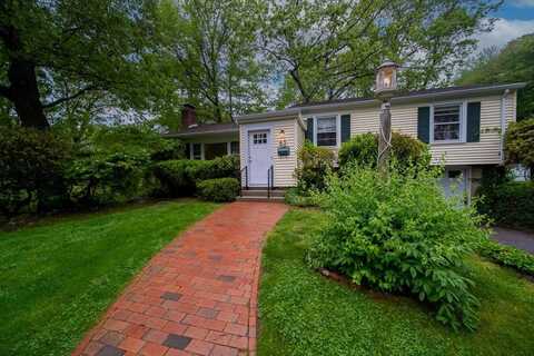 83 Darling Street, Warwick, RI 02886