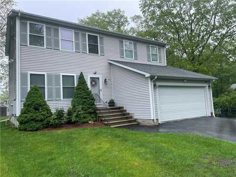 46 Lincoln Drive, Johnston, RI 02919