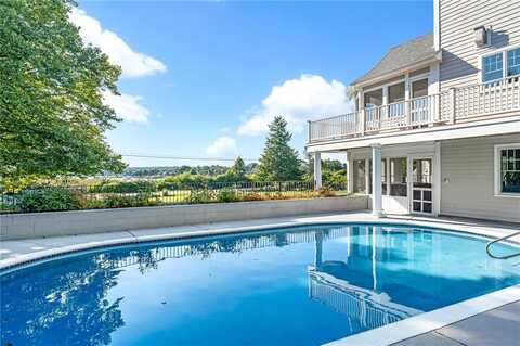112 Avondale Road, Westerly, RI 02891