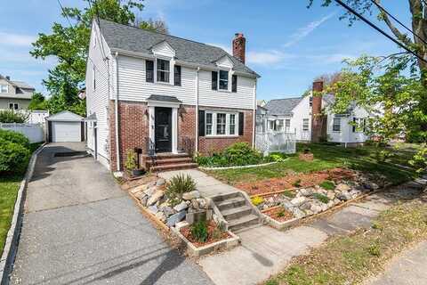 38 Brookside Drive, Cranston, RI 02910