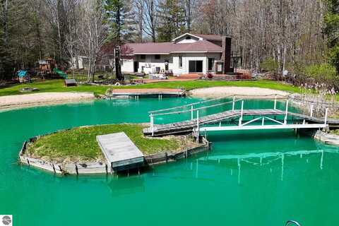 13045 SW Coster Road, Fife Lake, MI 49633