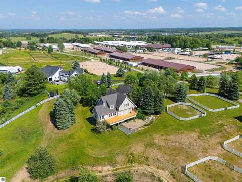 6075 Arabian Lane, Williamsburg, MI 49690