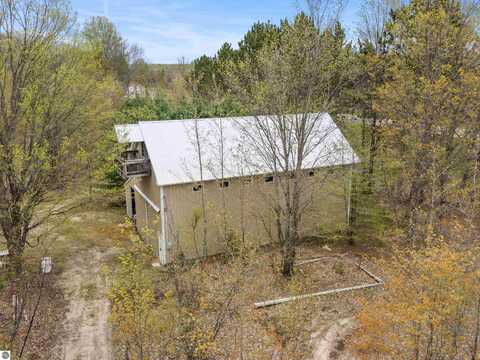VL-17634 Litzen Road, Copemish, MI 49625