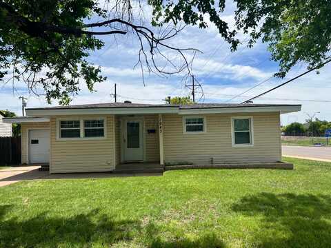 1943 BEECH Street, Amarillo, TX 79106