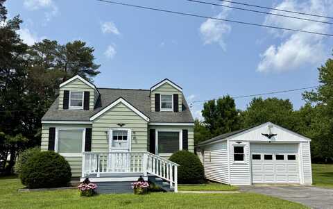9 Coveytown Road, Constable, NY 12926