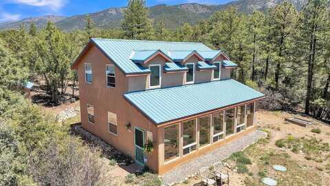 9 Dutchs Road, Valdez, NM 87580