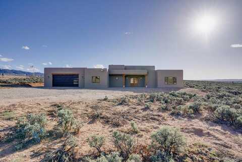 296 Los Cordovas, Ranchos de Taos, NM 87557