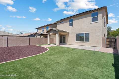 9504 S Crowley Brothers Drive, Tucson, AZ 85747