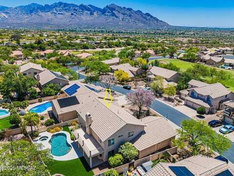10728 N Glen Abbey Drive, Oro Valley, AZ 85737
