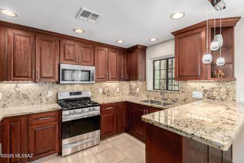 3750 E 27th Street, Tucson, AZ 85713