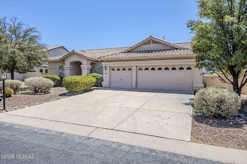 1923 W Muirhead Loop, Oro Valley, AZ 85737