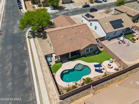 2108 W Moon Milk Street, Benson, AZ 85602