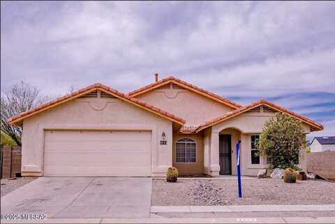 9213 E Elderberry Street, Tucson, AZ 85747