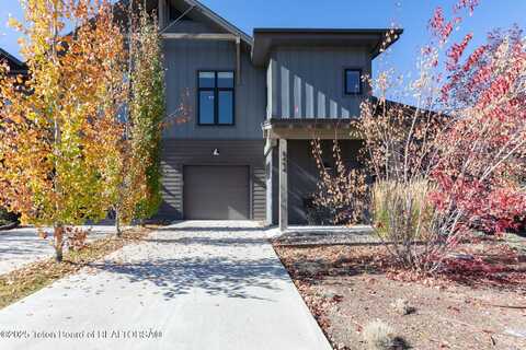 8494 PRONGHORN Trail, Victor, ID 83455
