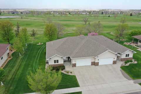 405 Stewart Drive, Aberdeen, SD 57401