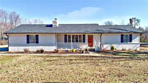 3001 Waukesha RD, Siloam Springs, AR 72761