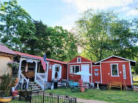 110 Highway 71, Mountainburg, AR 72959