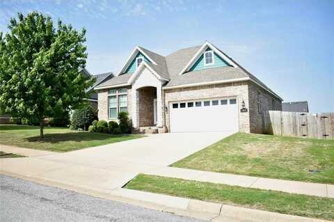 2402 N Brook LN, Siloam Springs, AR 72761