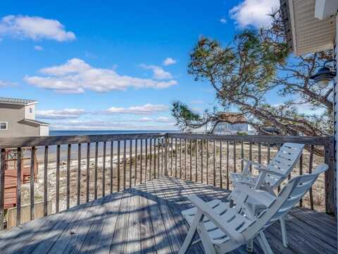 8 Bass Street, Alligator Point, FL 32348