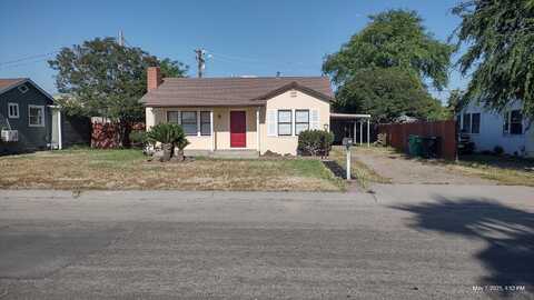 36 S Chess Terrace Street, Porterville, CA 93257