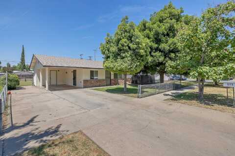 513 S R Street, Tulare, CA 93274