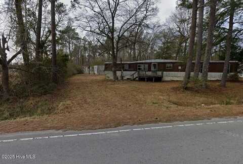 2065 Dawson Cabin Road, Jacksonville, NC 28540