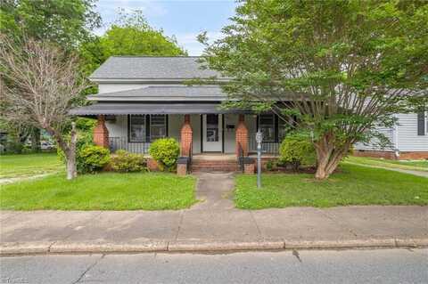222 W McCubbins Street, Salisbury, NC 28144