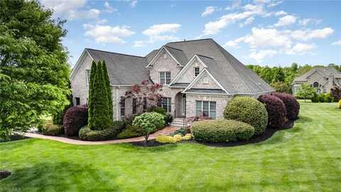 7469 Henson Forest Drive, Summerfield, NC 27358