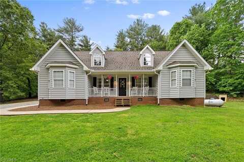 387 Rambling Woods Drive, North Wilkesboro, NC 28659
