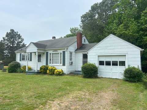 1099 Link Road, Lexington, NC 27295