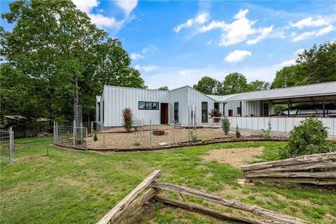 13103 Rosario RD, Garfield, AR 72732