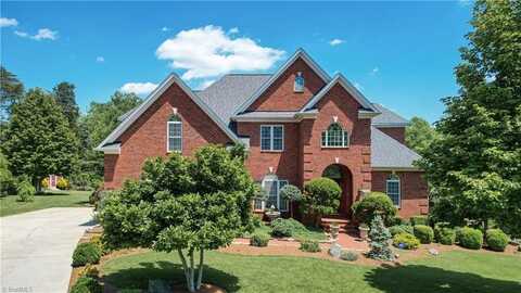 2436 Nesters Court, High Point, NC 27265