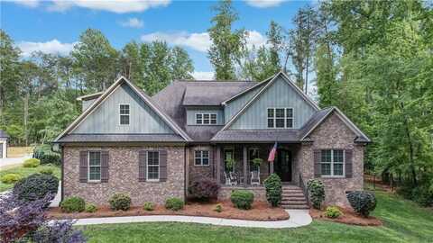 5422 Rambling Road, Greensboro, NC 27409