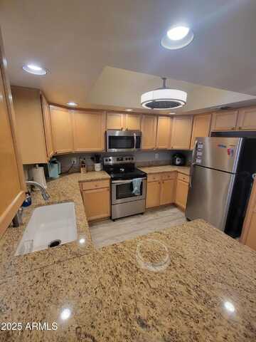 12222 N PARADISE VILLAGE Parkway, Phoenix, AZ 85032