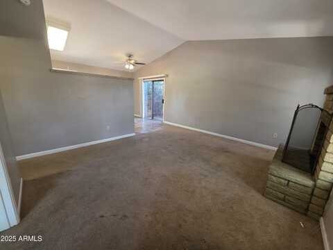 2515 S MAPLE Avenue, Tempe, AZ 85282