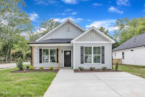 401 N Raiford Street, Selma, NC 27576