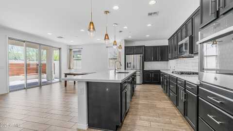 31653 N 24TH Drive, Phoenix, AZ 85085