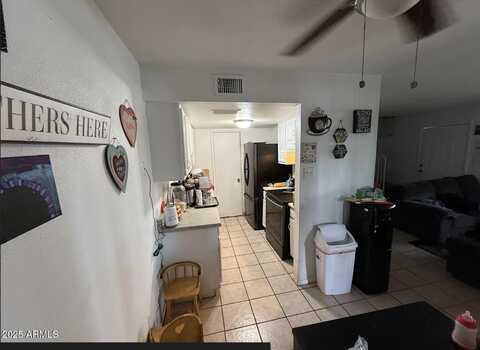4002 W PALOMINO Road, Phoenix, AZ 85019
