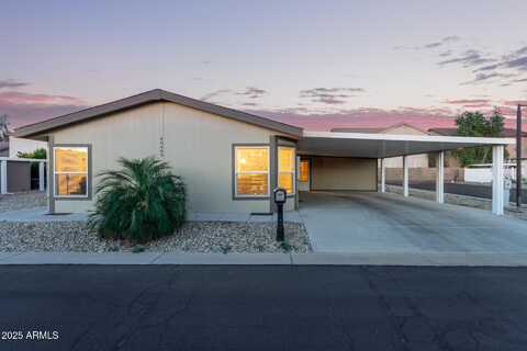 40449 N Birdie Street, San Tan Valley, AZ 85140