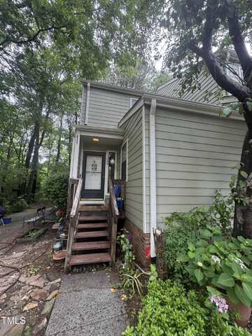 130 Beechwood Drive, Carrboro, NC 27510