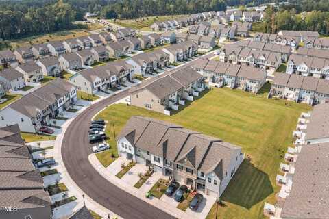 149 E Porthaven Way, Clayton, NC 27527