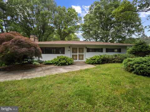 372 SANSBURY ROAD, FRIENDSHIP, MD 20758