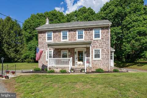 305 GUNHART ROAD, MOHNTON, PA 19540