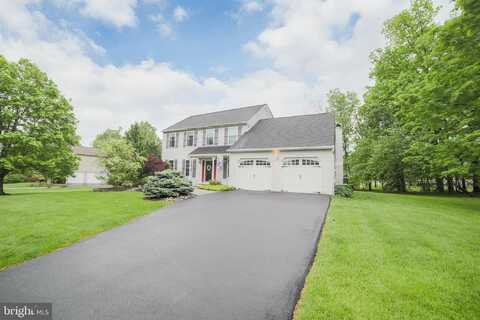 16 RED OAK DRIVE, QUAKERTOWN, PA 18951